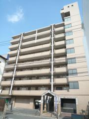 西鉄天神大牟田線西鉄平尾駅まで徒歩14分
