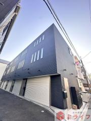 Le Ciel Garage House