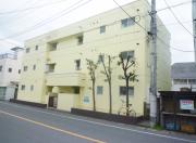 LA HOUSE