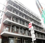 ＪＲ中央線御茶ノ水駅まで徒歩9分
