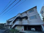 小田急小田原線秦野駅までバス約8分 徒歩4分