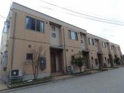 あいの風とやま鉄道高岡駅まで徒歩6分