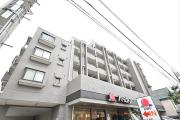 京王線つつじヶ丘駅まで徒歩3分
