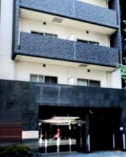都営新宿線岩本町駅まで徒歩3分