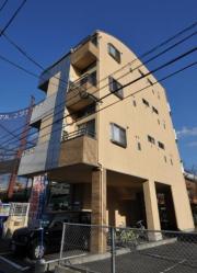 西鉄天神大牟田線高宮駅まで徒歩20分