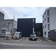 ＪＲ函館本線桑園駅まで徒歩8分