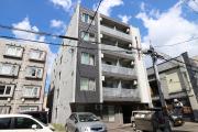 地下鉄東西線西１１丁目駅まで徒歩12分