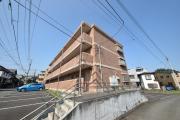 京王相模原線多摩境駅まで徒歩25分