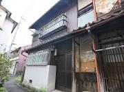 中辻町貸家