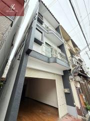 平野本町4丁目車庫付き住宅
