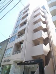 森ブラザービル
