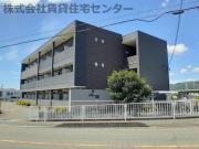 ＪＲ和歌山線岩出駅までバス約20分 徒歩2分
