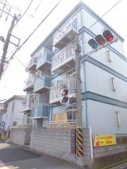 ＪＲ京浜東北・根岸線川崎駅までバス約15分 徒歩1分