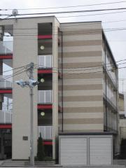 レオパレスクワトロ