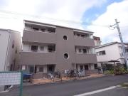 ＪＲ片町線四条畷駅まで徒歩15分