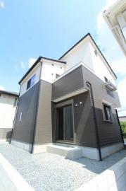 地下鉄東山線藤が丘駅まで徒歩13分