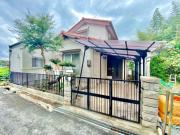 東板持町3丁目貸家