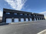 ガレージハウスコスモ A棟