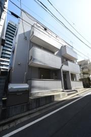 都営大江戸線牛込柳町駅まで徒歩3分