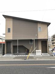 エトランス小松町B