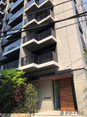 西鉄天神大牟田線西鉄平尾駅まで徒歩8分