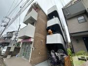アリスビル