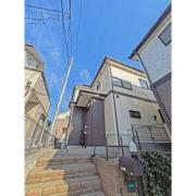 ＪＲ東北本線東大宮駅までバス約11分 徒歩4分