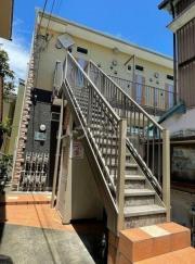 ナターリア根岸