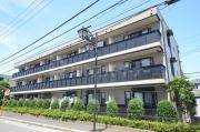 セレニティーホームズB