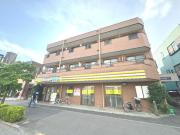 京王線南平駅まで徒歩9分