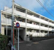 東京メトロ千代田線代々木公園駅まで徒歩10分