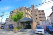 ＪＲ関西本線奈良駅まで徒歩14分