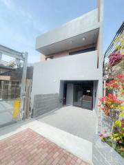 阪神本線芦屋駅まで徒歩5分