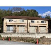 リーズ・アクト 東館