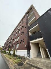 高津橋農住団地C棟