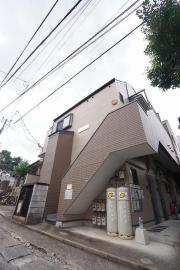 地下鉄七隈線六本松駅まで徒歩10分