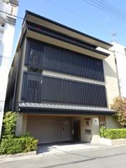地下鉄烏丸線五条駅まで徒歩6分