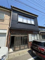 氷見市南大町戸建