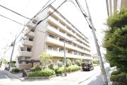 ＪＲ阪和線三国ケ丘駅まで徒歩4分