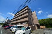 ＪＲ横浜線橋本駅までバス約16分 徒歩3分