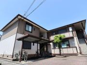 近鉄難波・奈良線大和西大寺駅まで徒歩14分