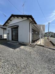 岡小名3丁目貸家