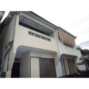 伊加賀緑町貸家1