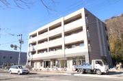 コンソラータ谷上