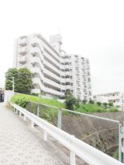 クリオ片倉町六番館