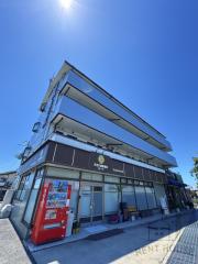 水間鉄道貝塚市役所前駅まで徒歩7分