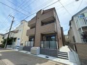 ＪＲ常磐線（各駅停車）新松戸駅まで徒歩14分