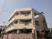 82番館