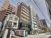 オネスト県庁前