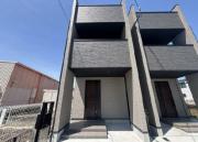 近鉄長野線富田林駅まで徒歩8分